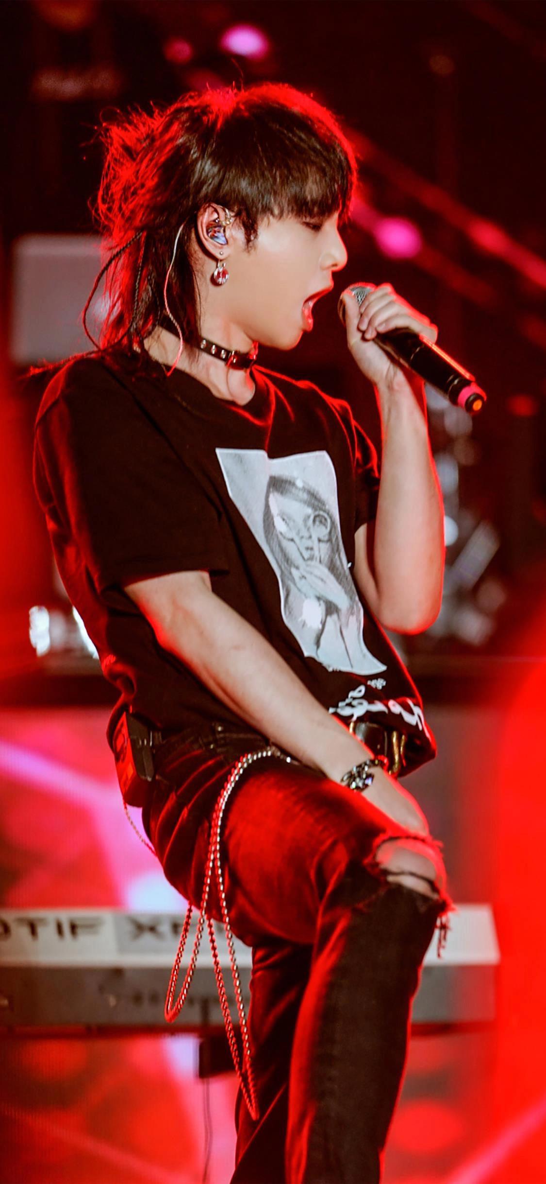 华晨宇高清壁纸最新,华晨宇高清大图壁纸