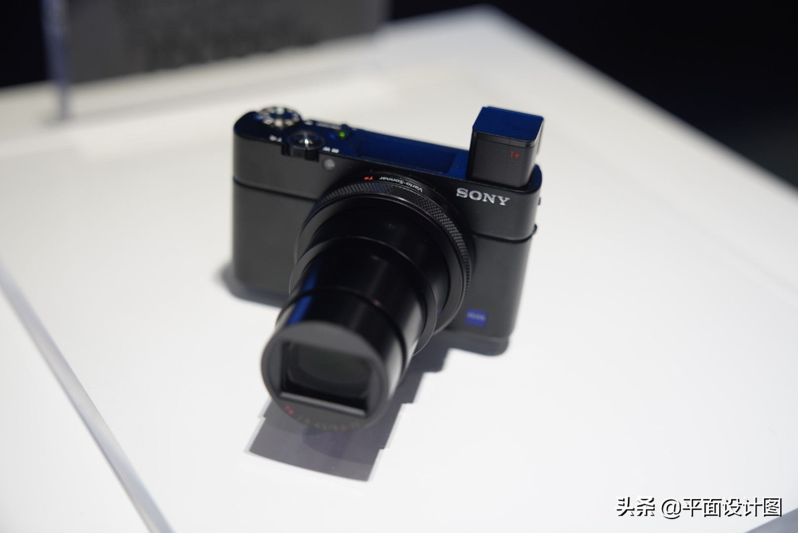 索尼黑卡rx100哪一代拍照更好,索尼rx100黑卡深度测评