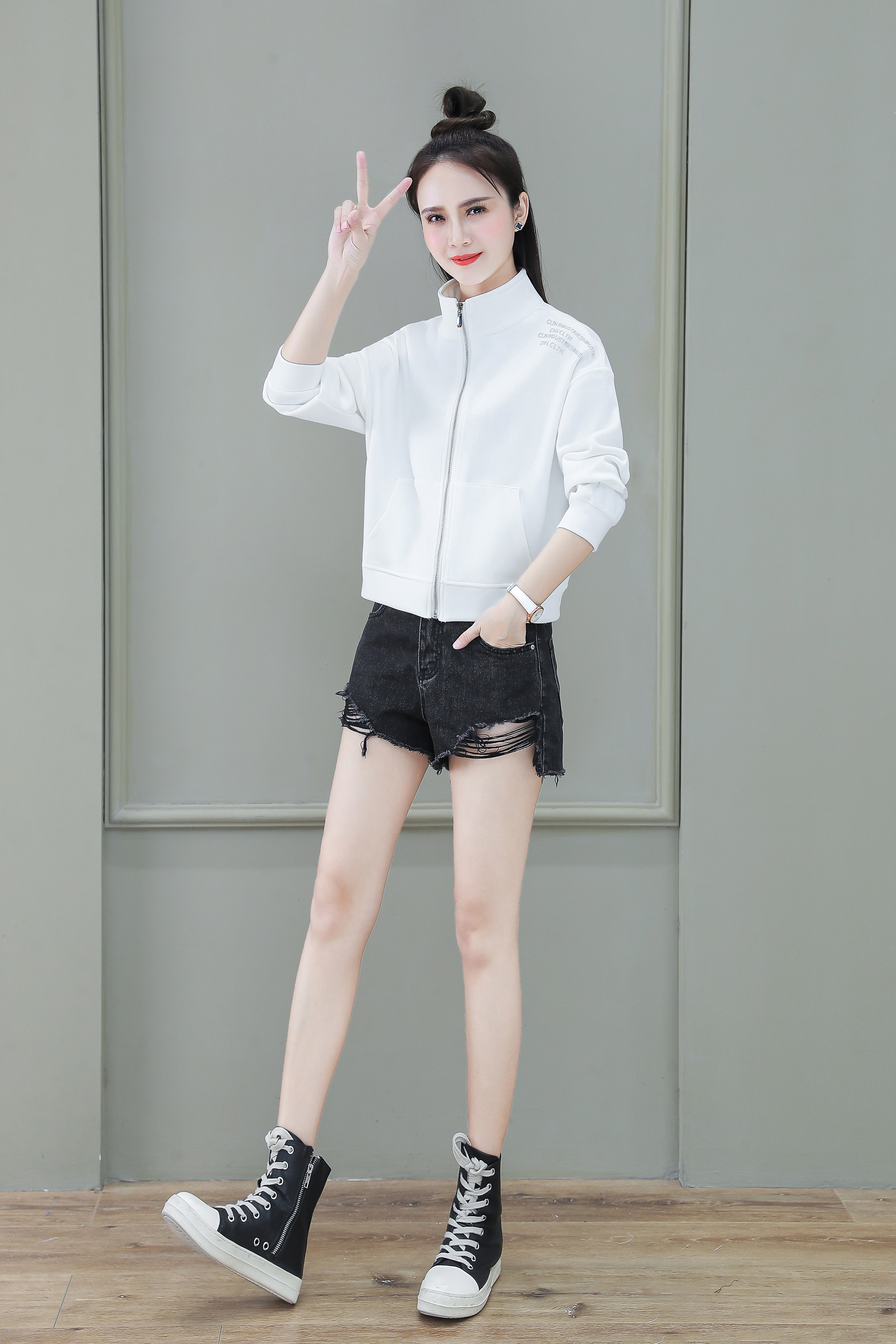 薄款卫衣女连帽夹克短款,薄款连帽卫衣外套女2022新款爆款