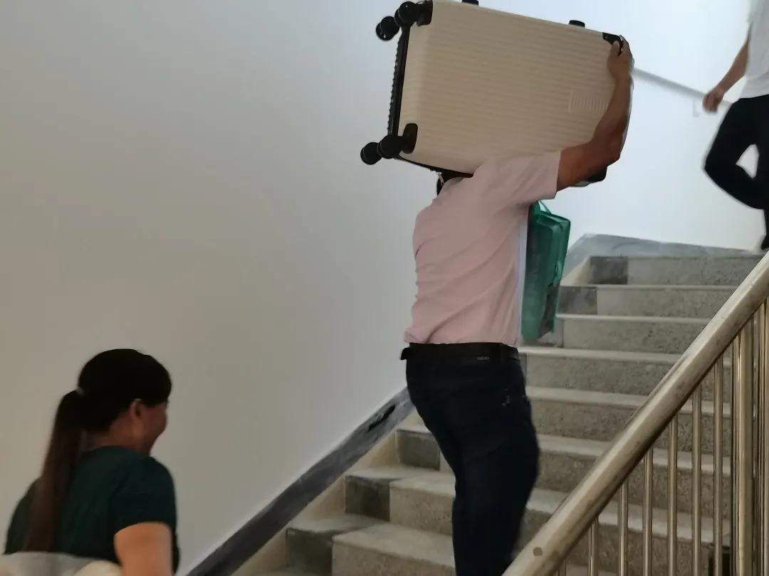 武汉外语外事职业学院新生报名,武汉外语外事学院新生