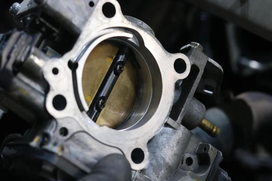 「情怀玩车」2005年老款CRV翻新复活日记，至死返生，终成神话