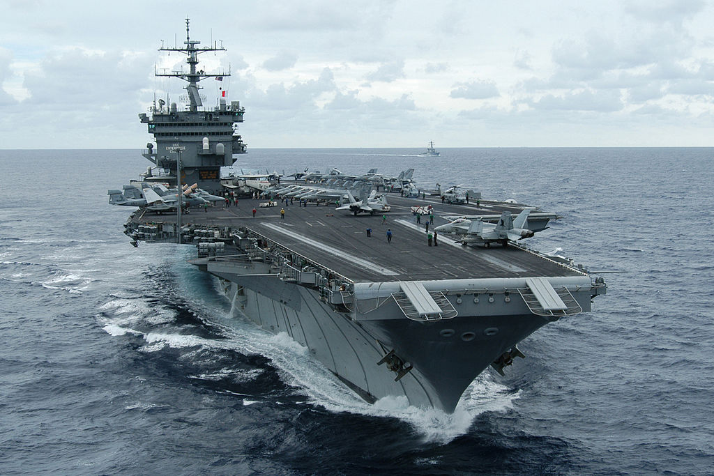 世界最大航空母舰的简介,航空母舰布局详细介绍