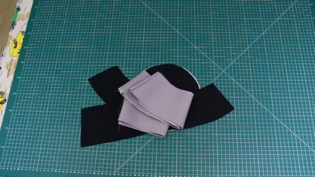 渔夫帽简单日常搭配,渔夫帽要怎么搭配才好看