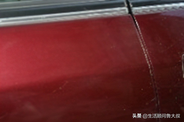 汽车中控台塑料划痕有办法修复吗,汽车前挡风玻璃划痕修复最好办法