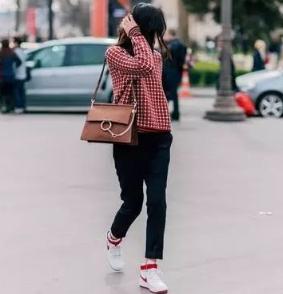 chloe的包包什么段位,chloe包包限量版