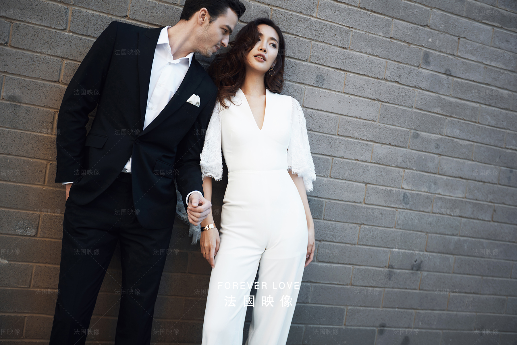 拍婚纱照如何选婚纱款式,拍婚纱照一般该怎么选婚纱