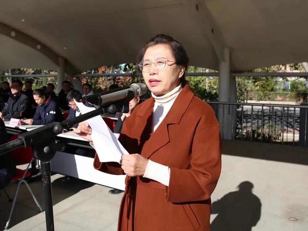 阜新高等专科学校隆重举行2020-2021学年度开学典礼暨新生军训闭营式