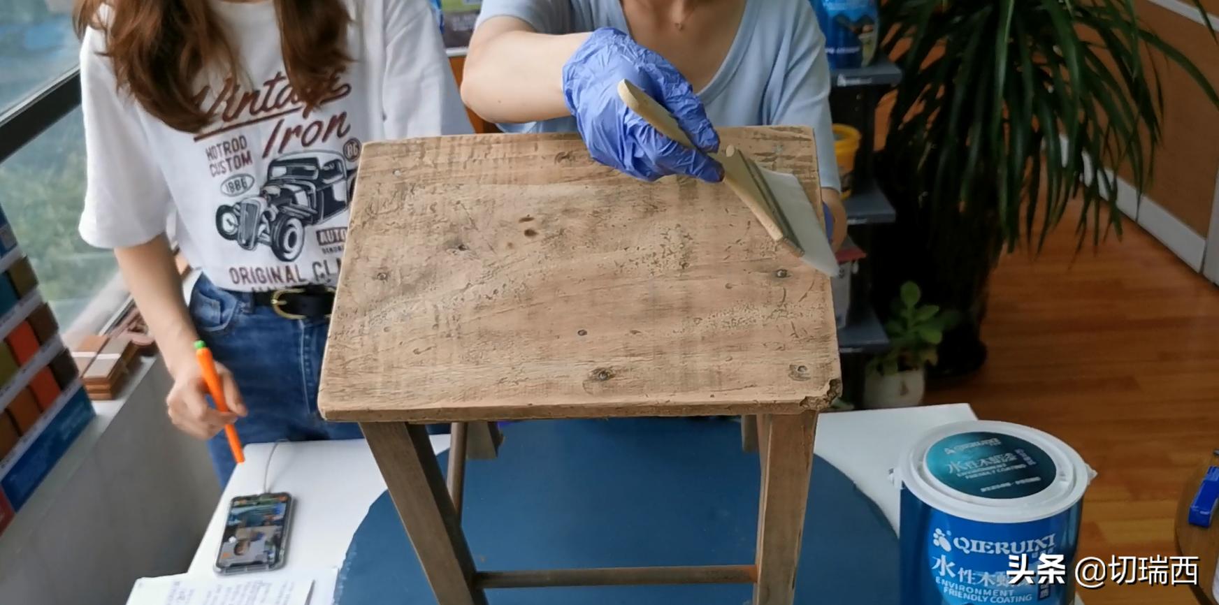 老式旧木门翻新刷漆视频,老式旧橱柜怎么翻新