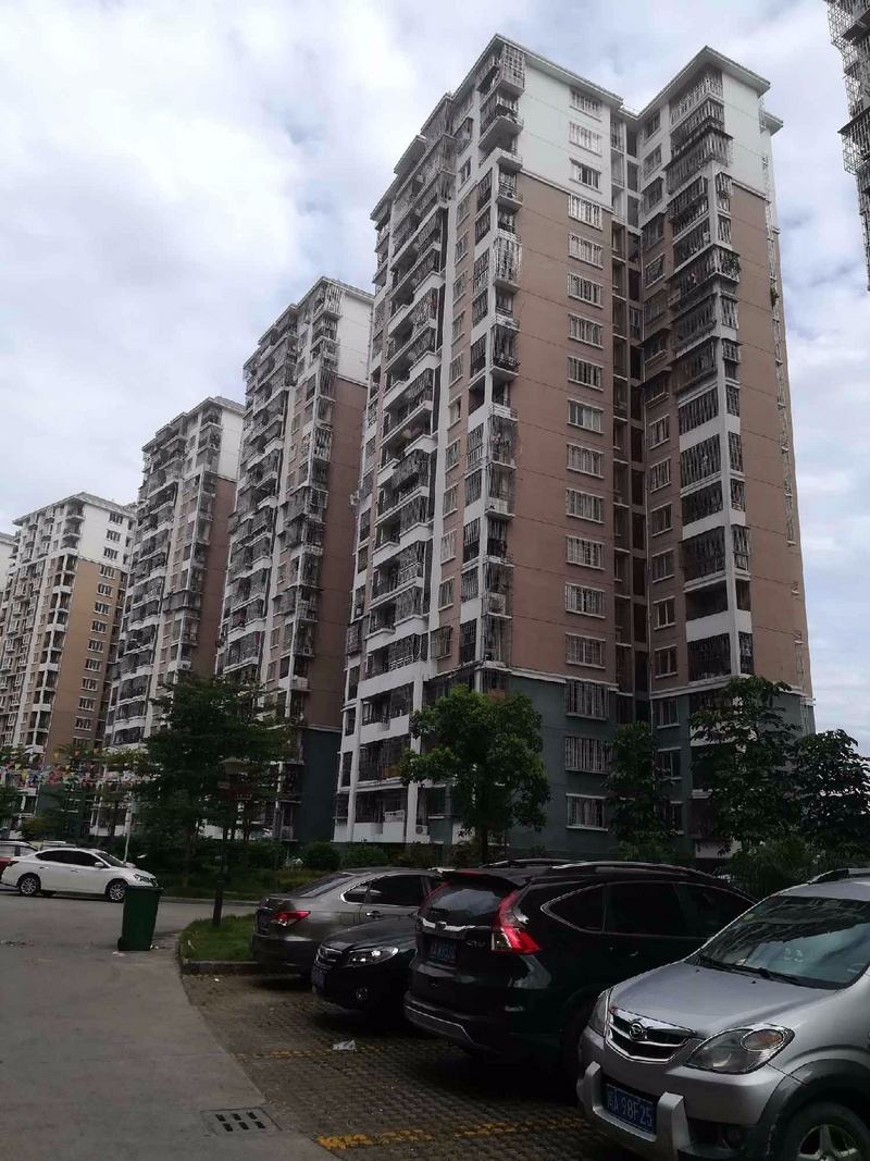 被六所大学包围的安置房，福州闽侯上街中美小区解析