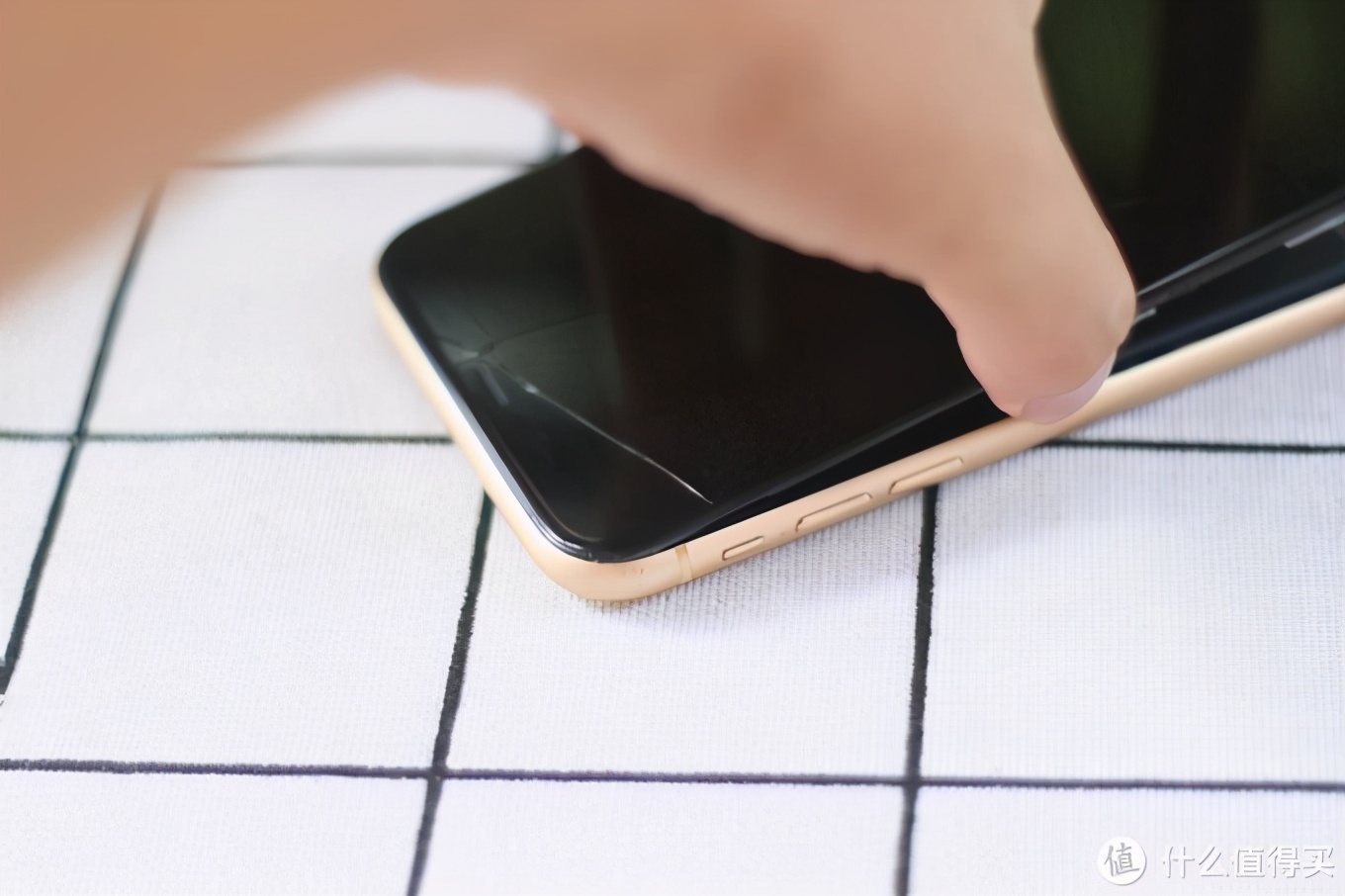 iphonexr换屏幕总成价格是多少,iPhonexr屏幕总成更换