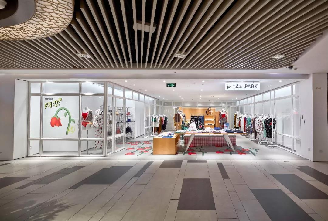 极简主义的ZUCZUG集合店，难怪进店率比别的店铺要高60%以上！