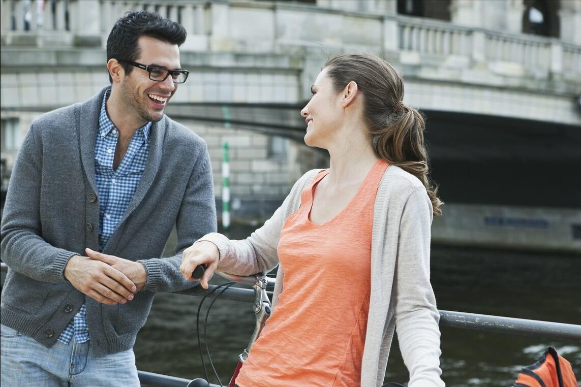 脸红尴尬的时候怎么缓解,尴尬脸红怎么治