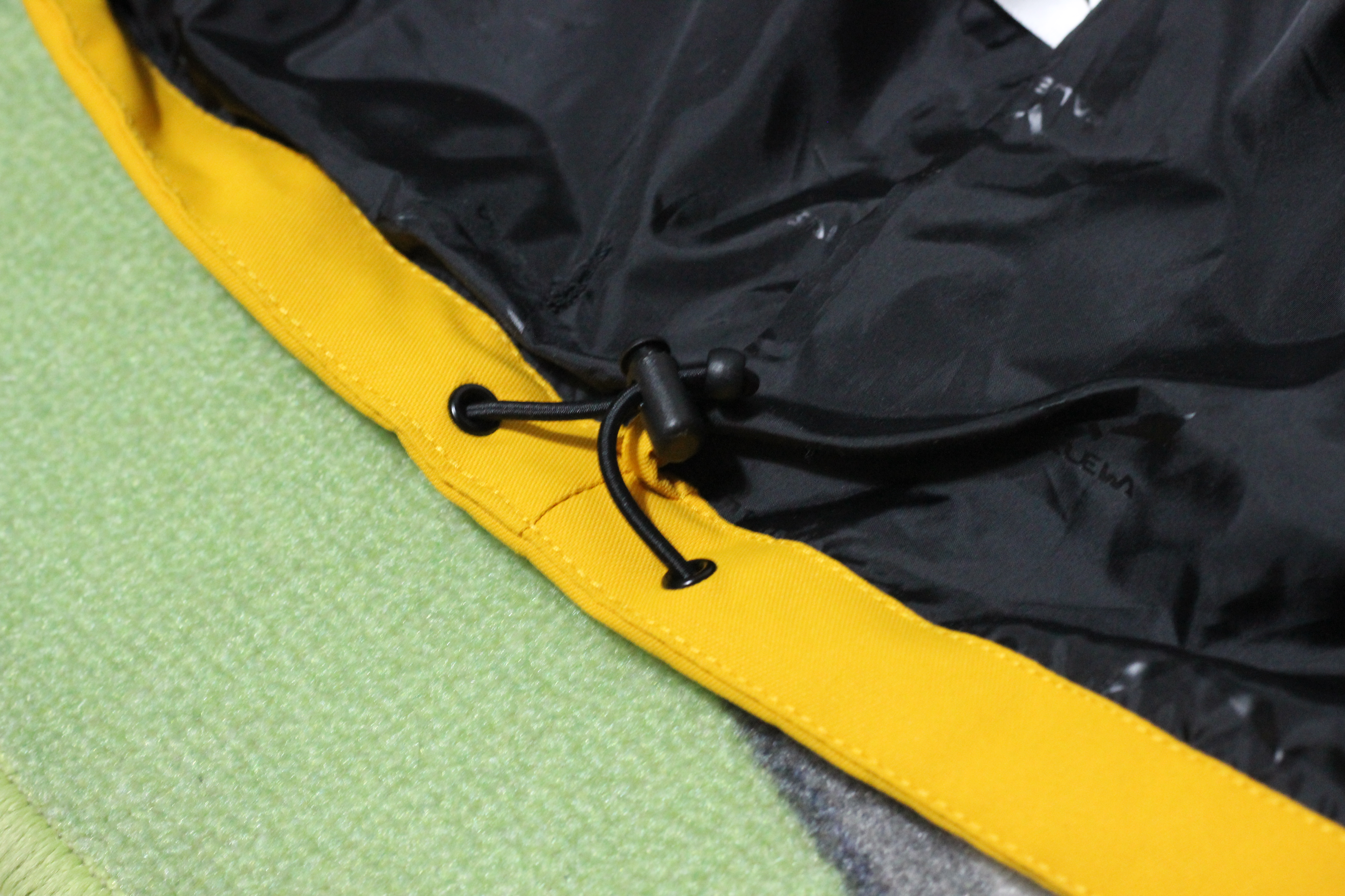 沙乐华冲锋衣高清图片,沙乐华冲锋衣怎么样