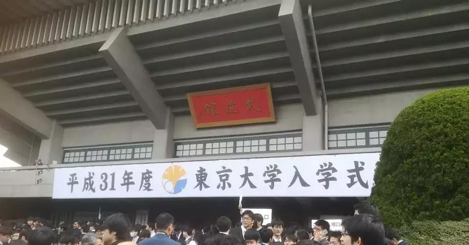 梁文道说成功人士否定运气,梁文道说无用语录