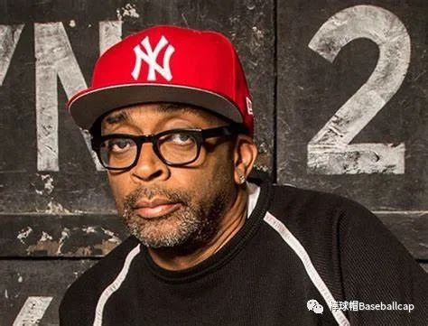 复古街头棒球帽 (棒球帽移位)