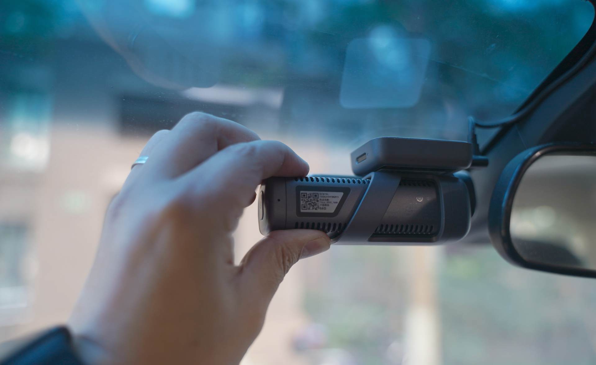 行车记录仪哪一款比较好又实用,比较实用行车记录仪推荐