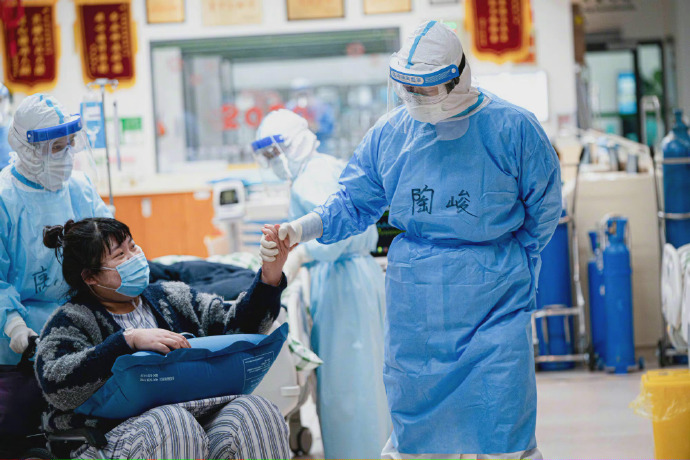 朱亚文易烊千玺演的抗疫电影,朱亚文演抗疫片