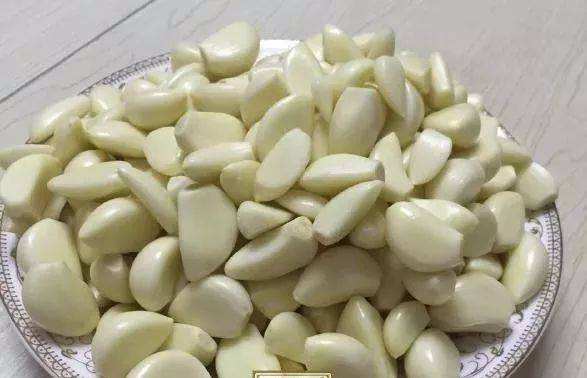 一家三口吃黑木耳中毒真相竟然是,一家三口确实是吃了黑木耳中毒