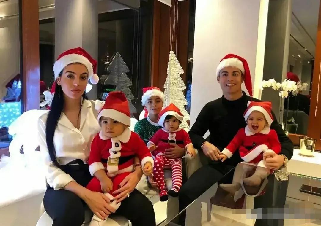 球星们对球迷的暖心瞬间,球星圣诞节视频