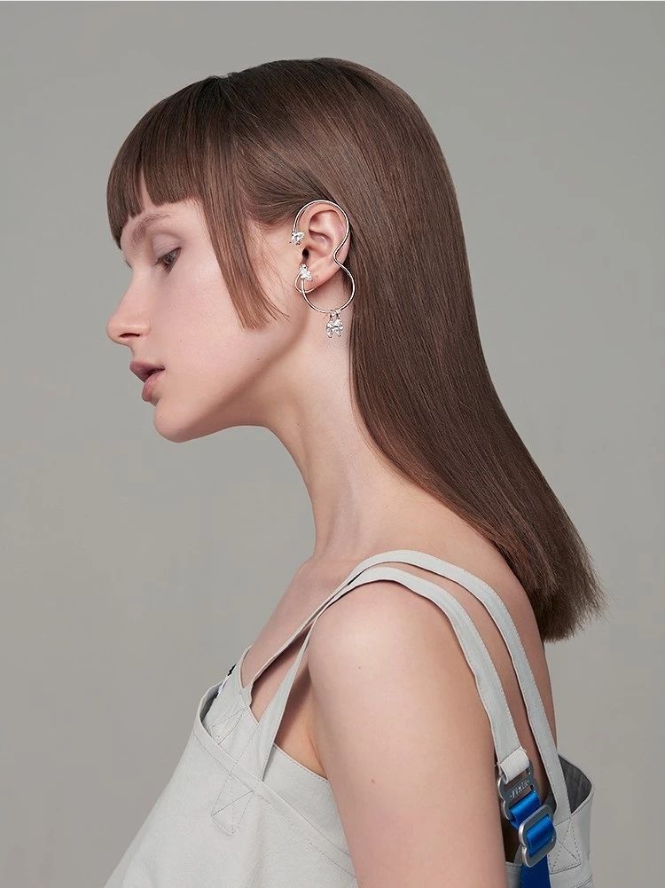 明星同款耳夹无耳洞,没有耳洞的明星是怎么戴耳环的