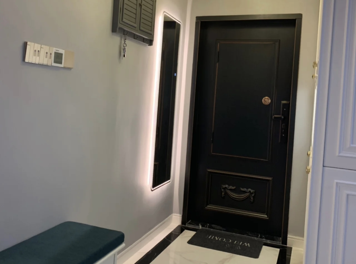 卫生间太小放不了卫浴柜,卫生间太小放不下浴缸