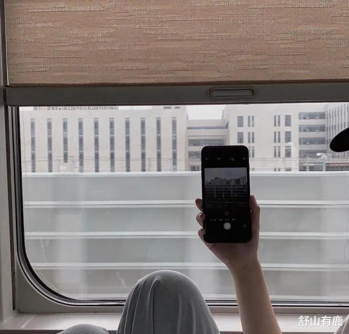 朋友圈中，层次越低的人，越喜欢用这3种“头像”来显摆自己