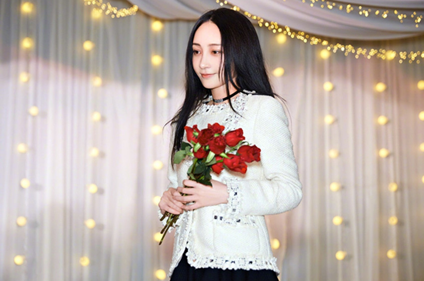 姚笛复出后更憔悴,被骂了7年的姚笛还能翻红吗