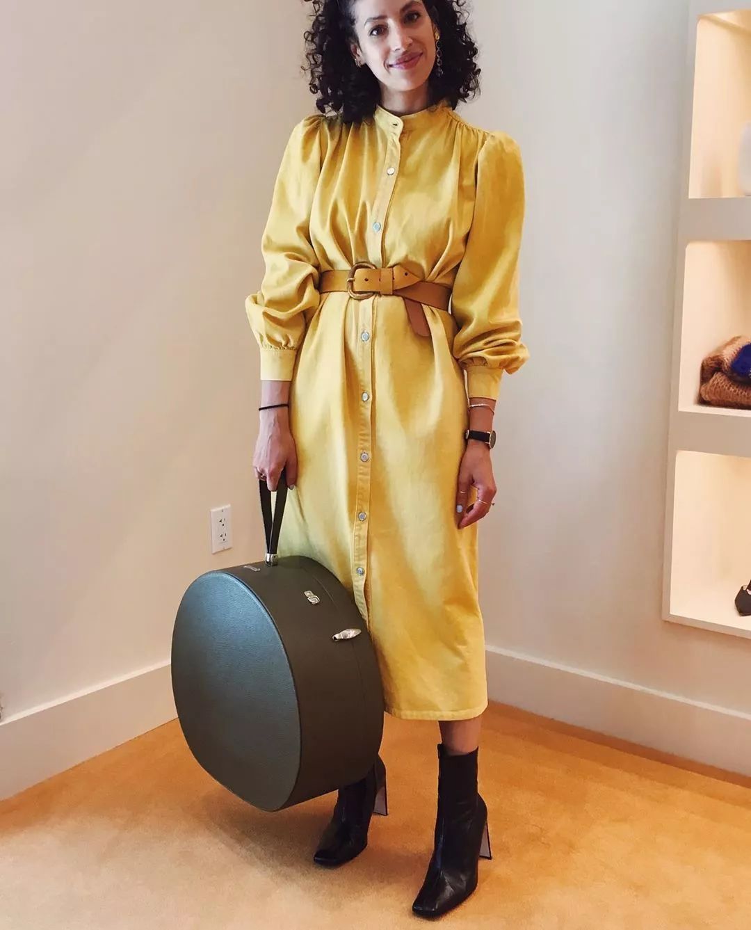 秋冬流行的靴子就买这3双,今年冬天必入款靴子