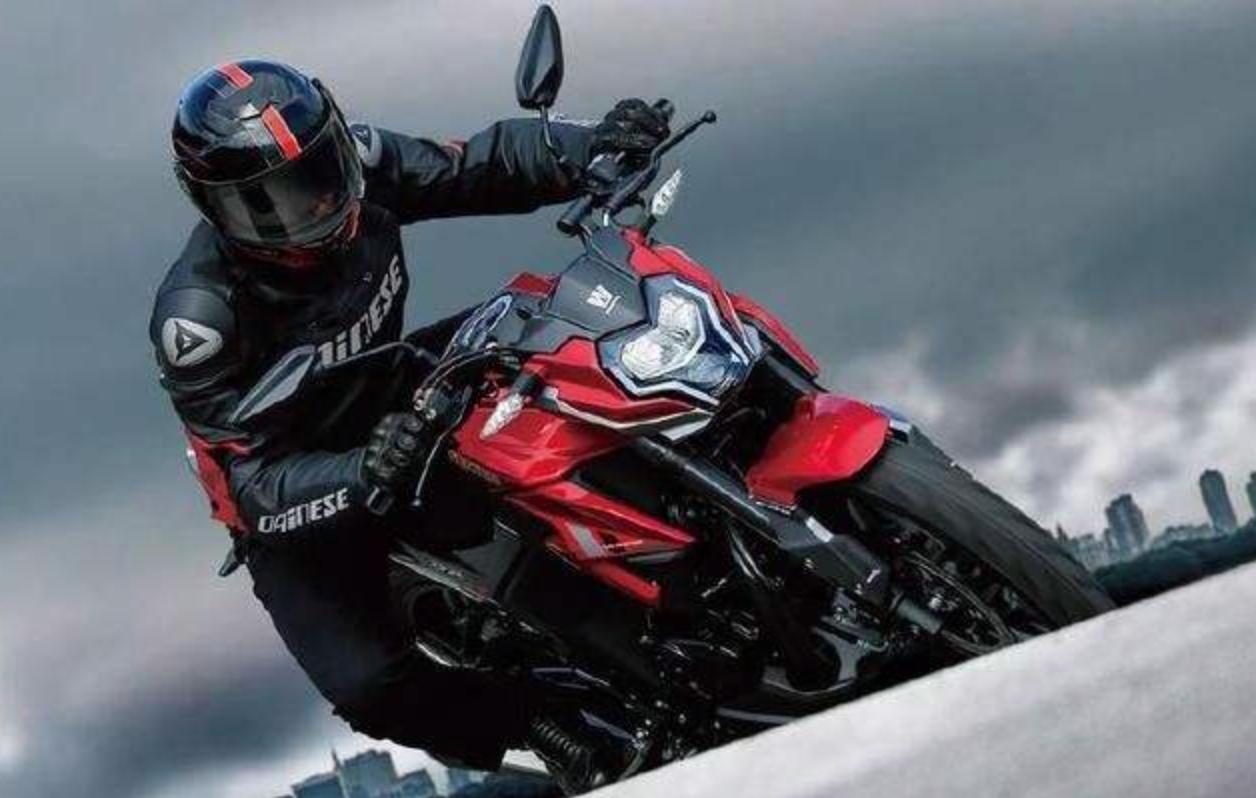 万元跨骑摩托车,6万最具性价比的摩托车