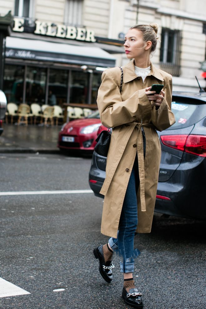 中筒袜的崛起,你还在露脚踝么?真正的时髦精却穿上了中筒袜