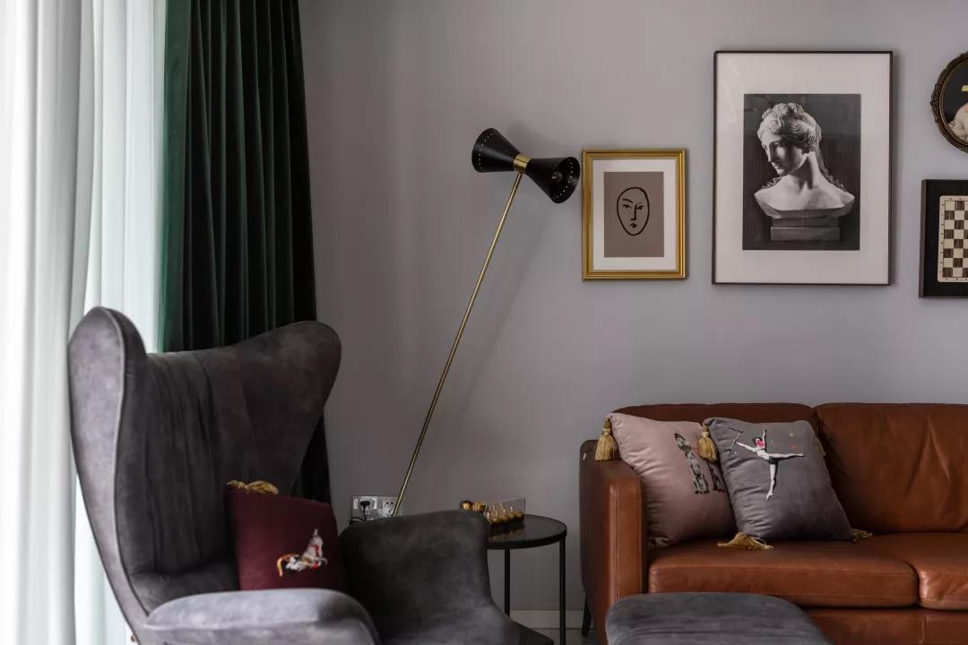 「恋·家」生活不需要太空旷，于是他们决定把家“变挤”