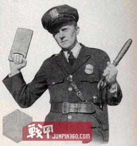 战甲讲堂:棍中不二——全面认识伸缩棍