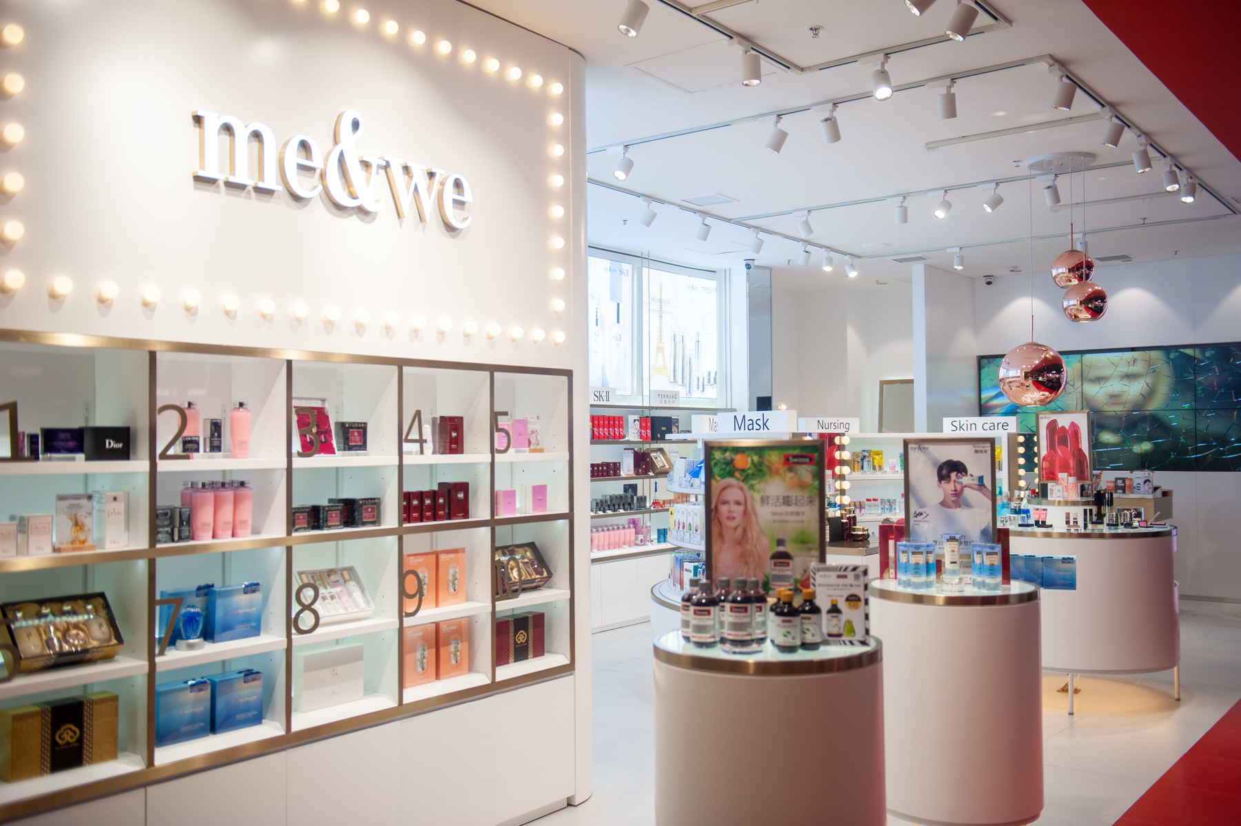 盒马白菜价销售鲜花，川菜馆侵犯鹿晗肖像权被索赔30万｜开店日报