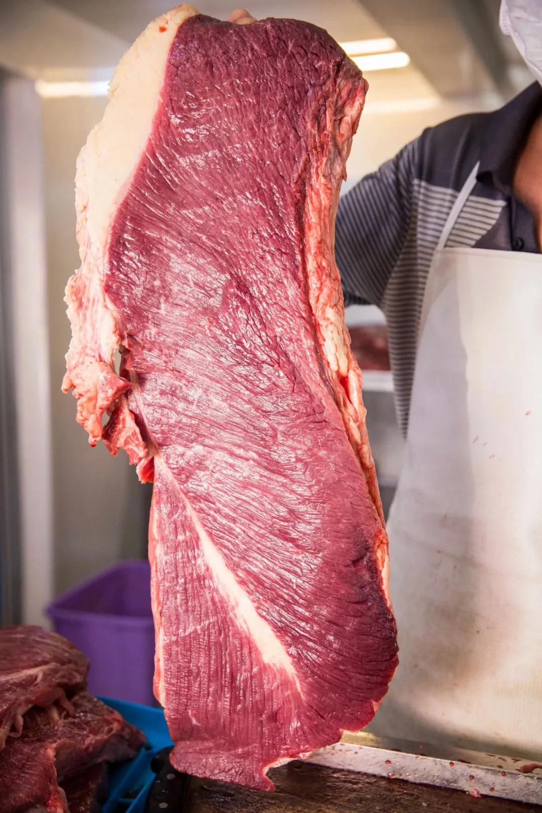 火烤牛肉干最近火的,鞍山西道美食牛肉干