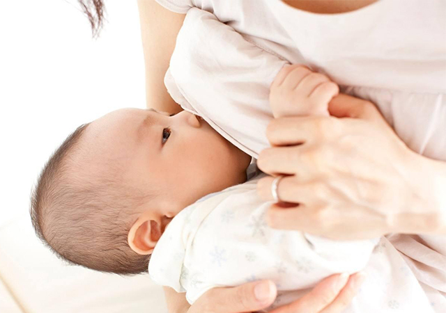 第一次怎么开奶最快最有效的方法,第一次开奶的注意事项