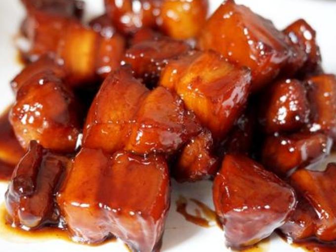 传统家常红烧肉不用酱油熬糖色,用红烧料做红烧肉不用啤酒
