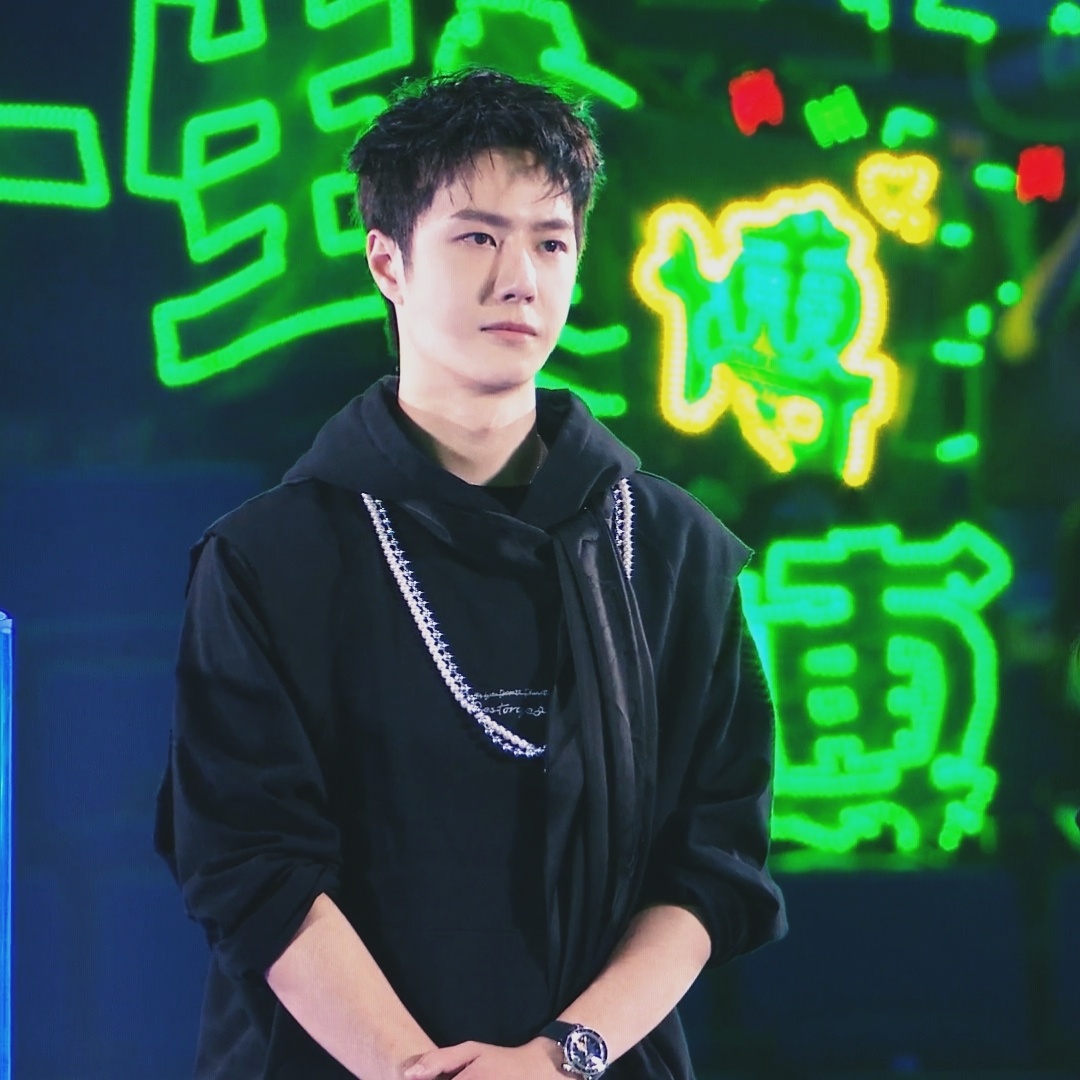 华晨宇双冠王提前淘汰,华晨宇彩排花絮