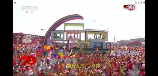 是谁温暖了我的2019,谁温暖了你的2023作文