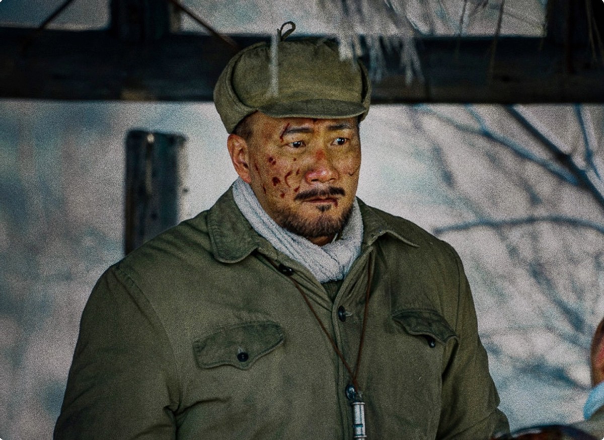 长津湖给易烊千玺送围巾的女孩,长津湖给易烊千玺送围巾