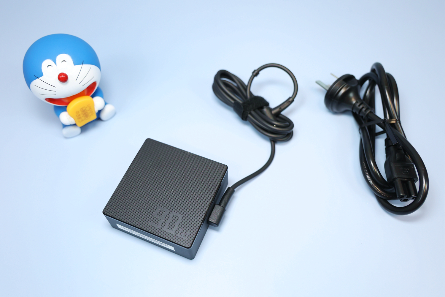 华硕绝景xg27aq和pg279q,rogxg27uq27寸4k144hz显示器