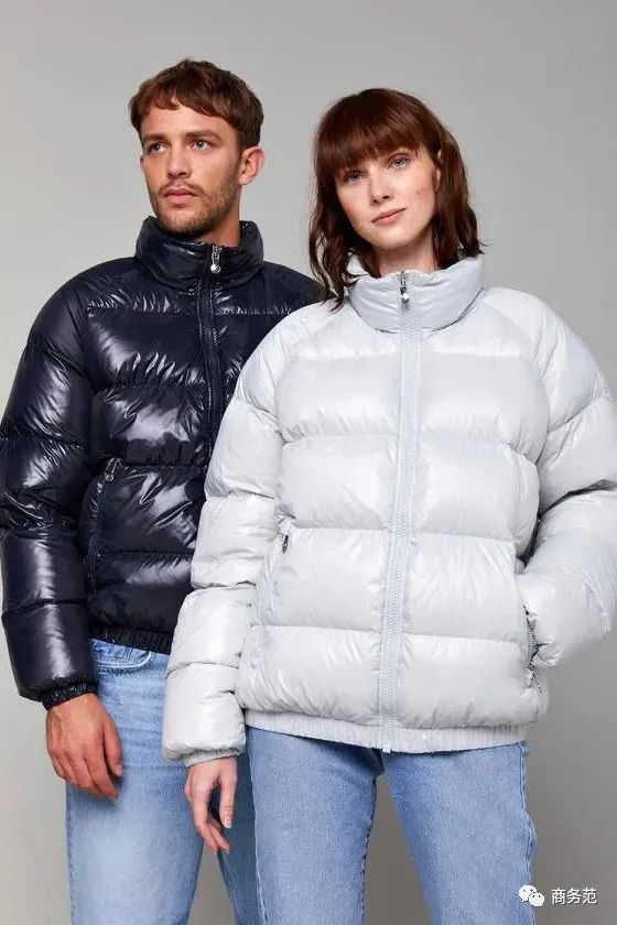 推荐几款最好看的羽绒服,冬天比较暖和的平价羽绒服品牌