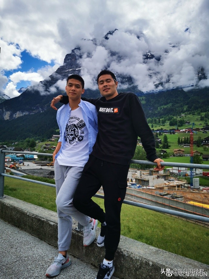 博尔特回头望月vs苏炳添,博尔特9秒58百米五虎