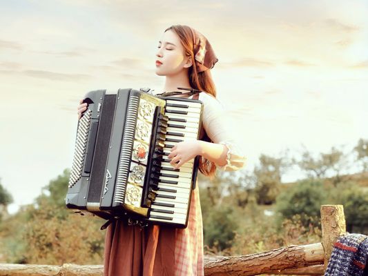 不管是夫妻还是情人该怎么办,如果情人不联系你了你该怎么做