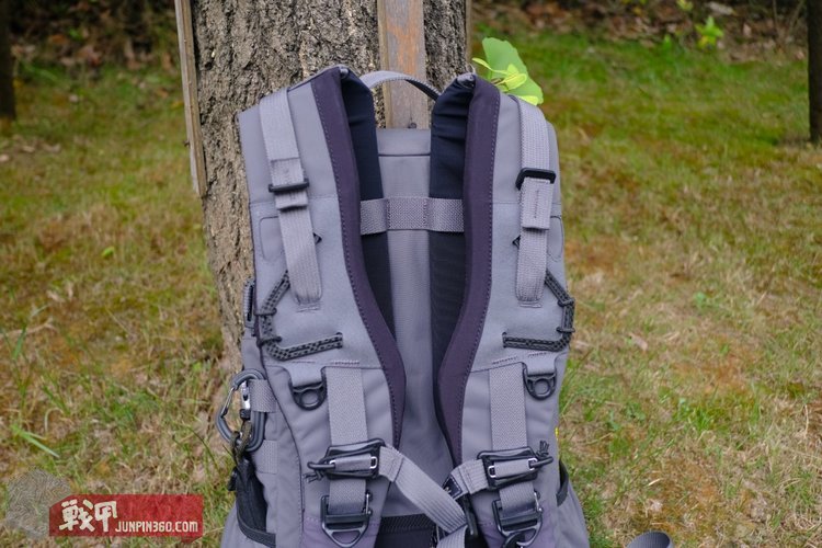 升级更全能LiiGear全新18L背包“章鱼老师”深度使用测评