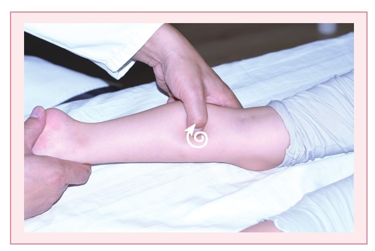 小孩抽筋按什么穴位最好,穴位贴治疗腿抽筋穴位图