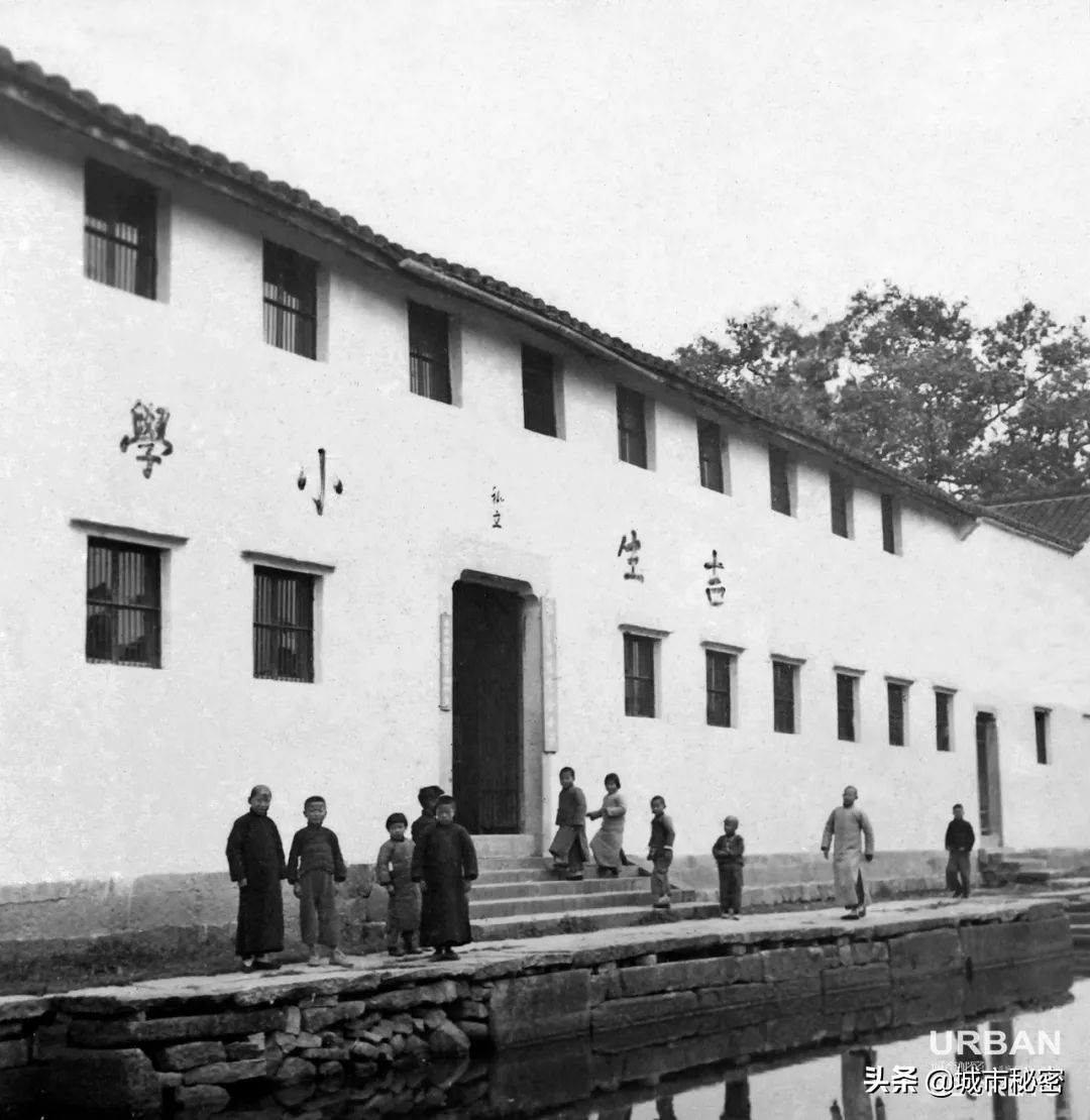 鏉窞瑗挎箹鍥涘ぇ瀹舵棌,鏉窞鍥涘ぇ鏈涙棌