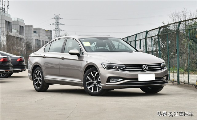 买新款迈腾合适吗,买迈腾首付5万