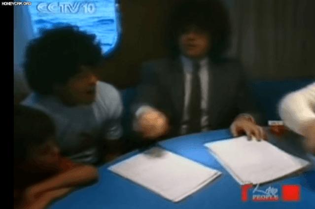 一代球王马拉多纳为何死亡,球王传奇马拉多纳因病