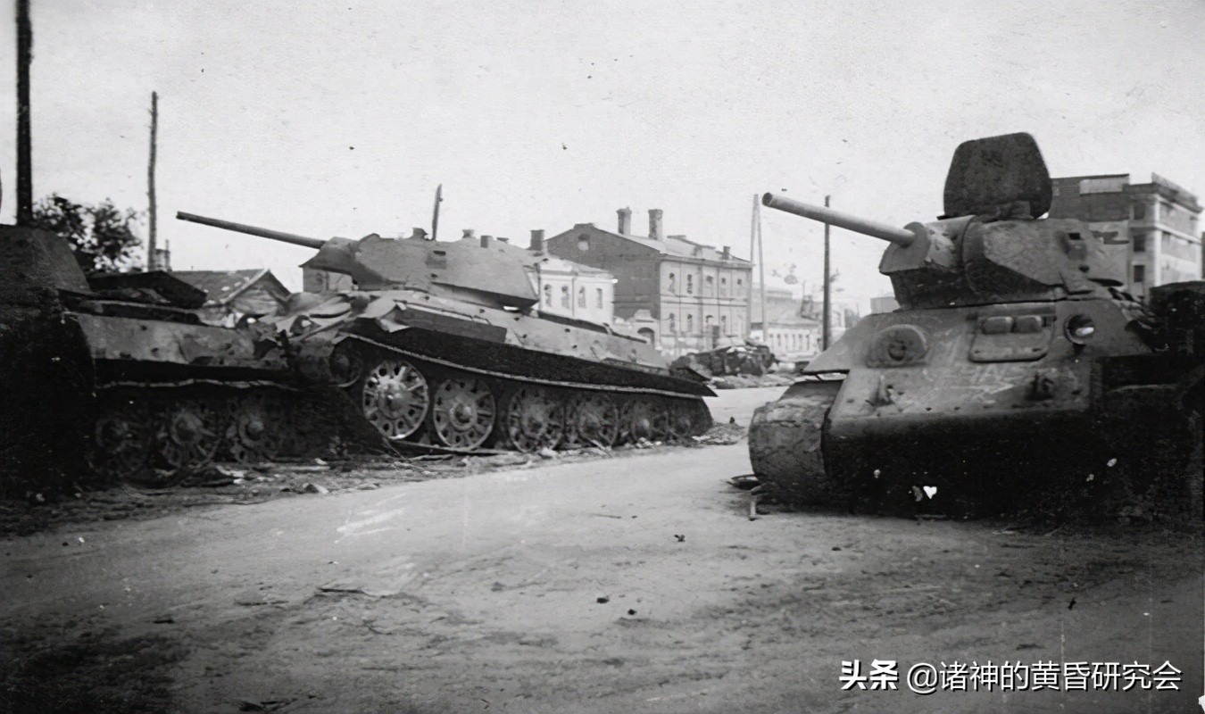 七月飞火-100张珍贵图片中的1942年沃罗涅日血战今与昔（下）