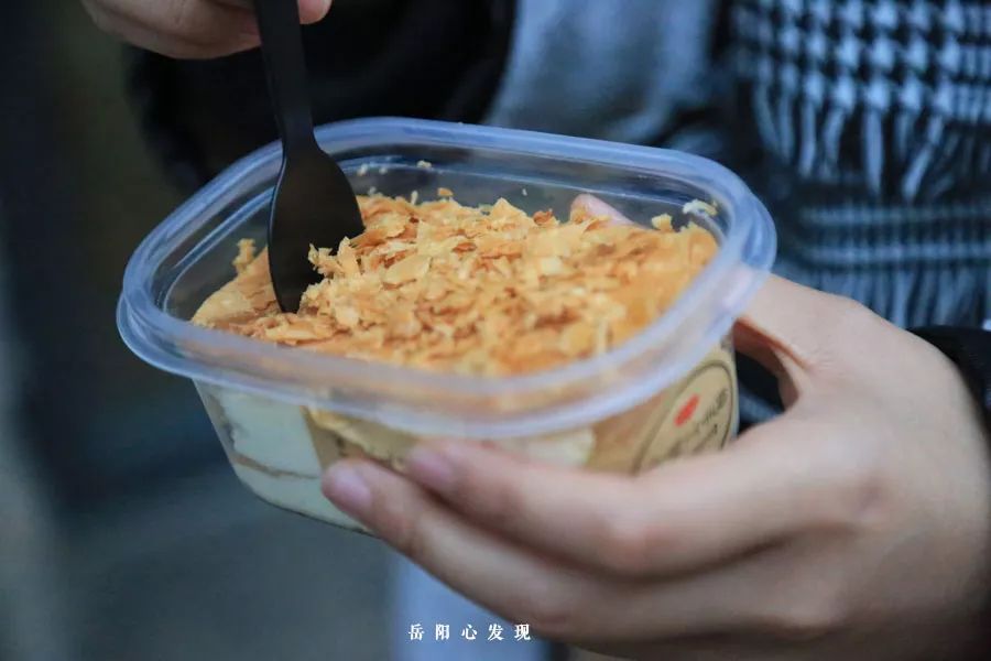 岳阳往东，连接新老城区的天伦城如今风光不再？